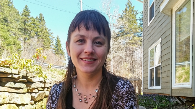 Laura Estill