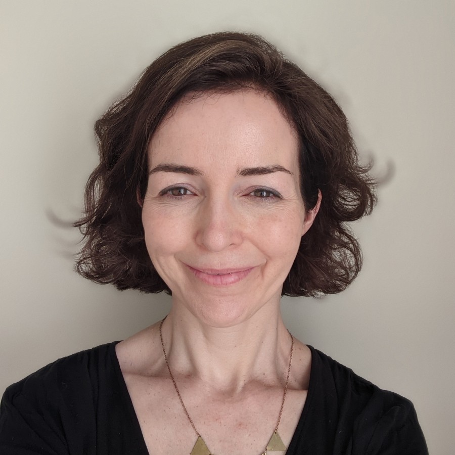 Headshot of Jennifer Perry