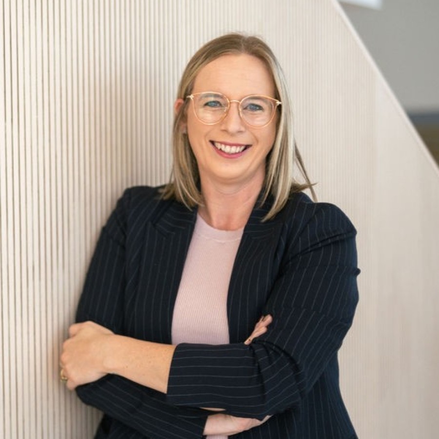 Dr. Kara Thompson