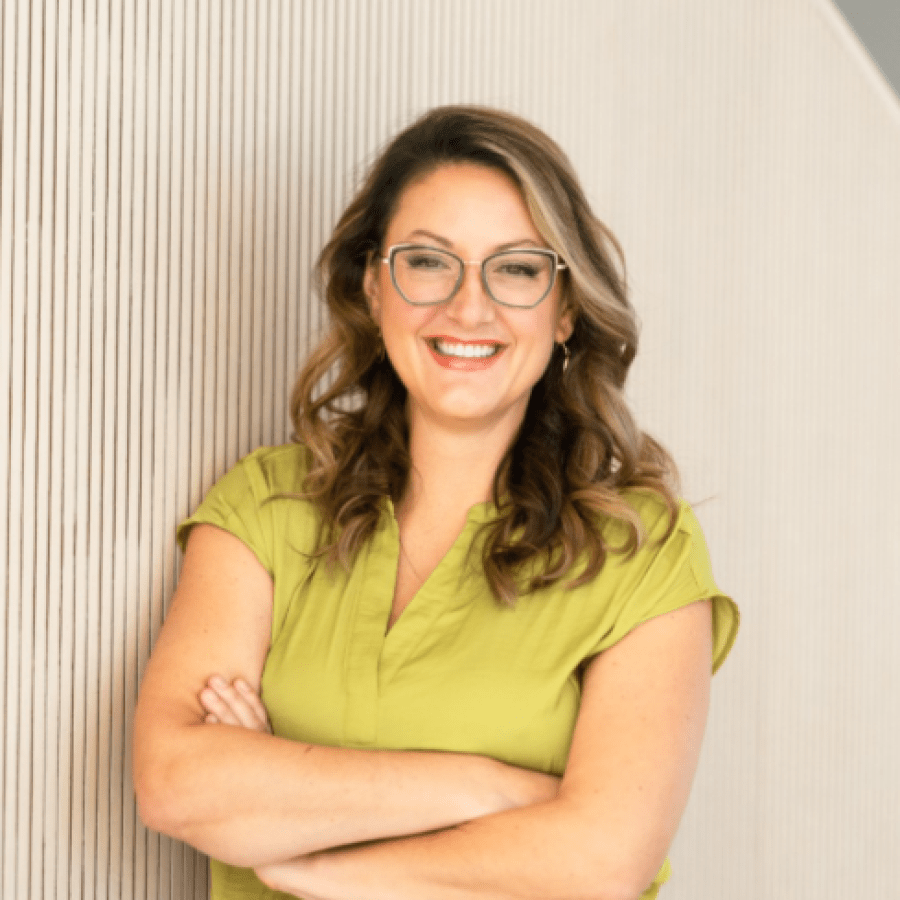 Headshot of Stephanie Cooper