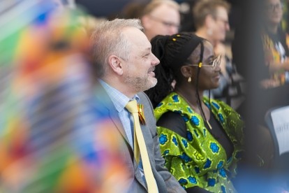 Dr. Hakin Akua