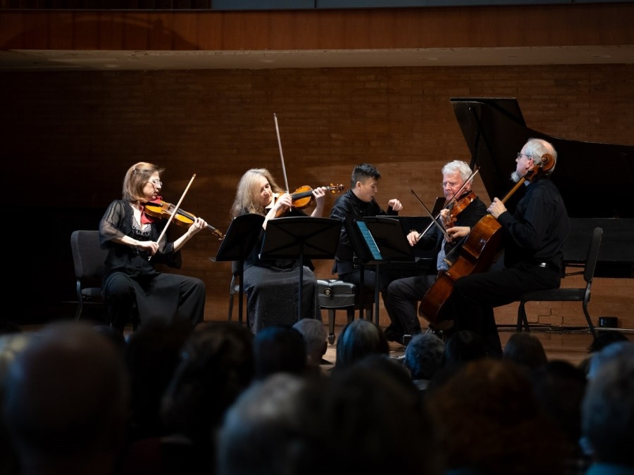 Arc Ensemble